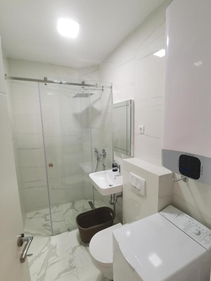 Apartments Lora Zmajeva, 7 Budva Kültér fotó