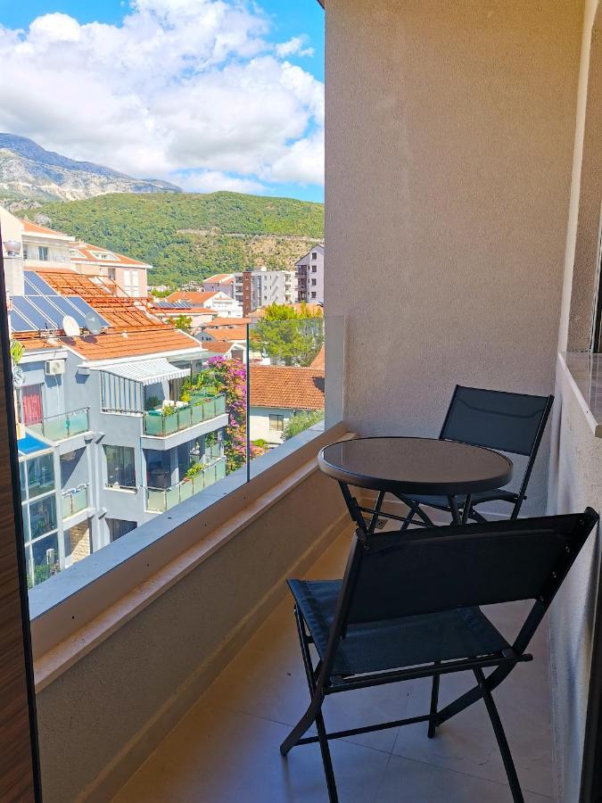 Apartments Lora Zmajeva, 7 Budva Kültér fotó