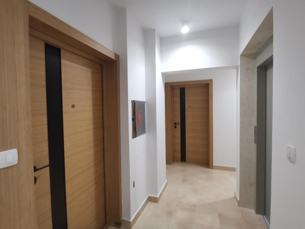 Apartments Lora Zmajeva, 7 Budva Kültér fotó