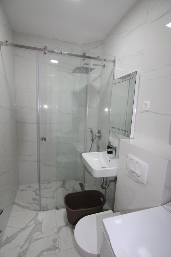 Apartments Lora Zmajeva, 7 Budva Kültér fotó