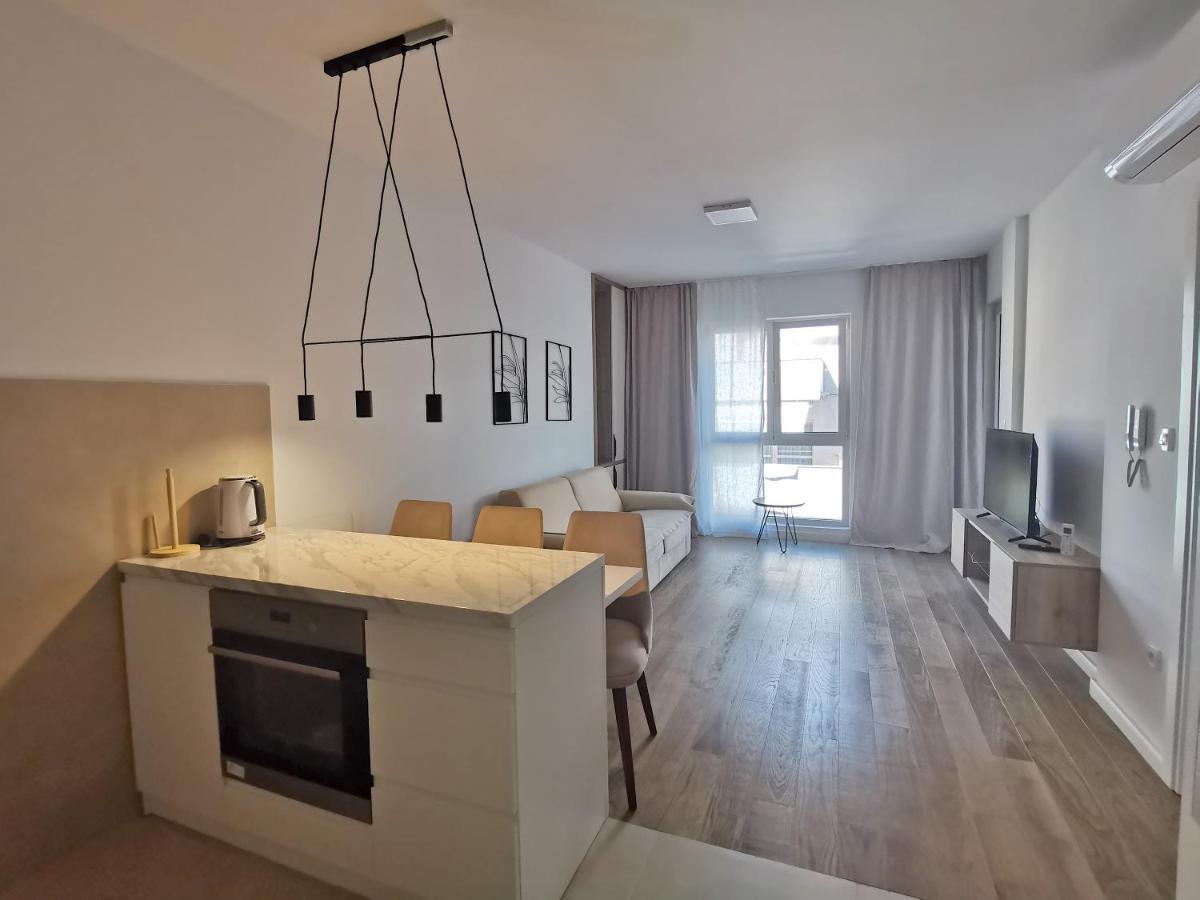 Apartments Lora Zmajeva, 7 Budva Kültér fotó