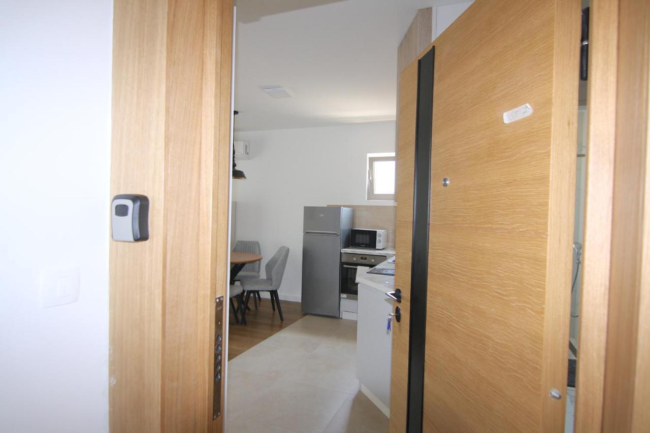Apartments Lora Zmajeva, 7 Budva Kültér fotó
