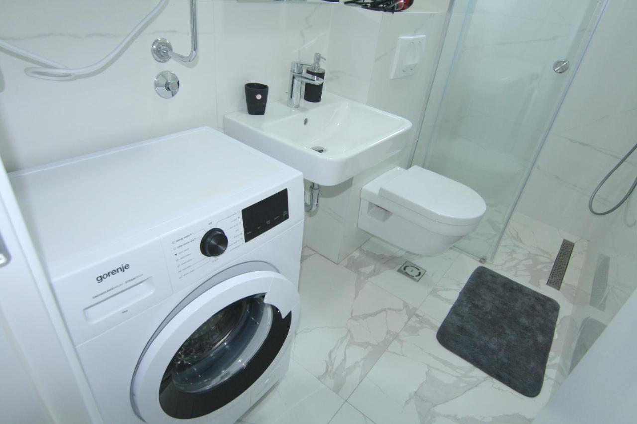 Apartments Lora Zmajeva, 7 Budva Kültér fotó