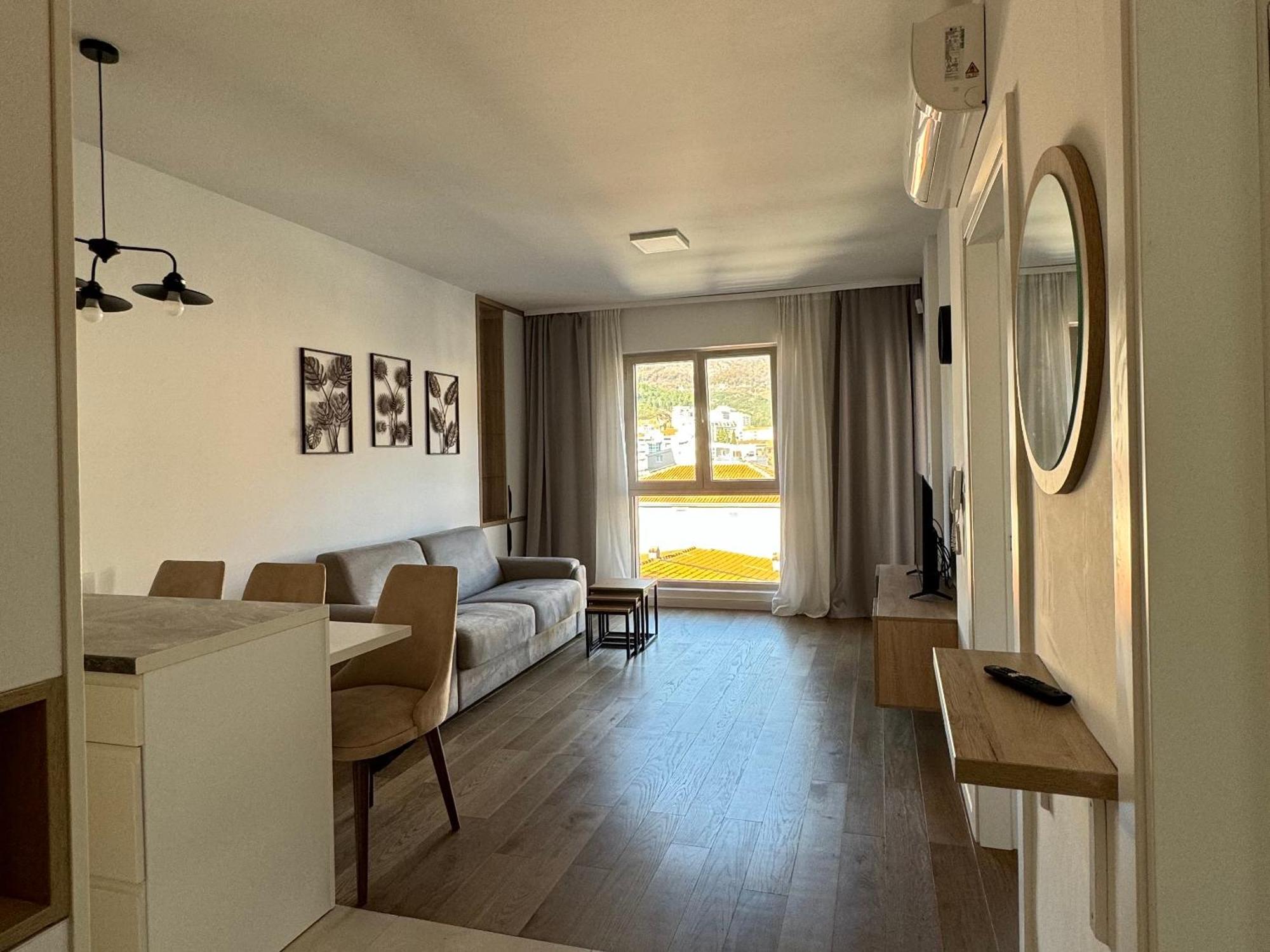 Apartments Lora Zmajeva, 7 Budva Kültér fotó